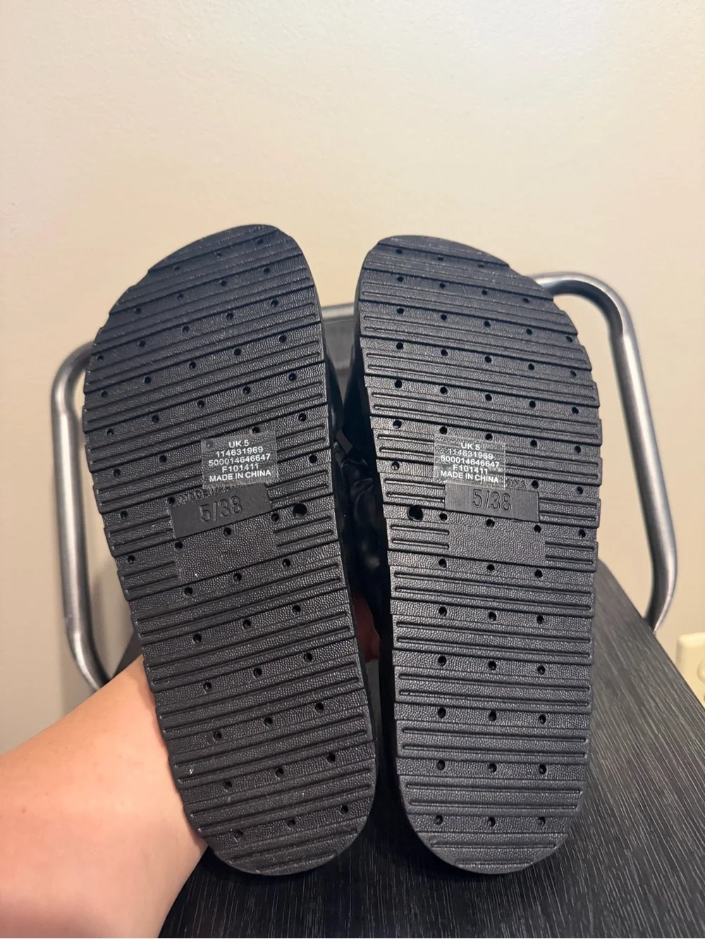 ASOS Design Puffy Knot Slide Sandals Black Faux Leather EU 38 US 7